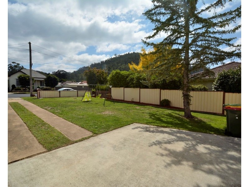 11 Selwyn Street, Lithgow NSW 2790