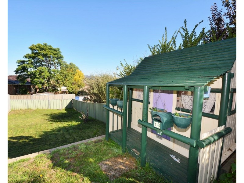 14 Ferro Street, Lithgow NSW 2790