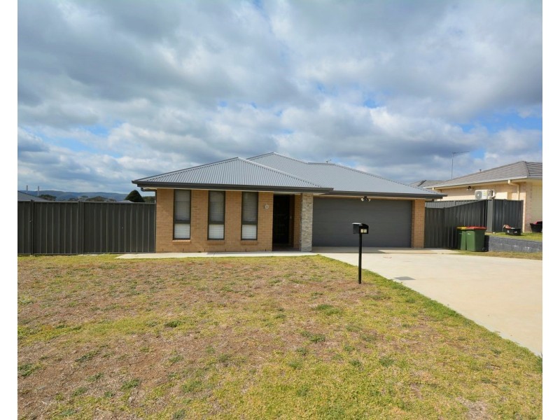 10 Henning Crescent, Wallerawang NSW 2845