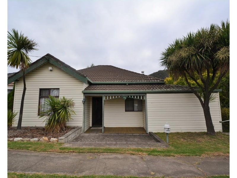 40 Sandford Avenue, Lithgow NSW 2790