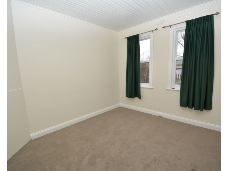 14 John Street, Lithgow NSW 2790