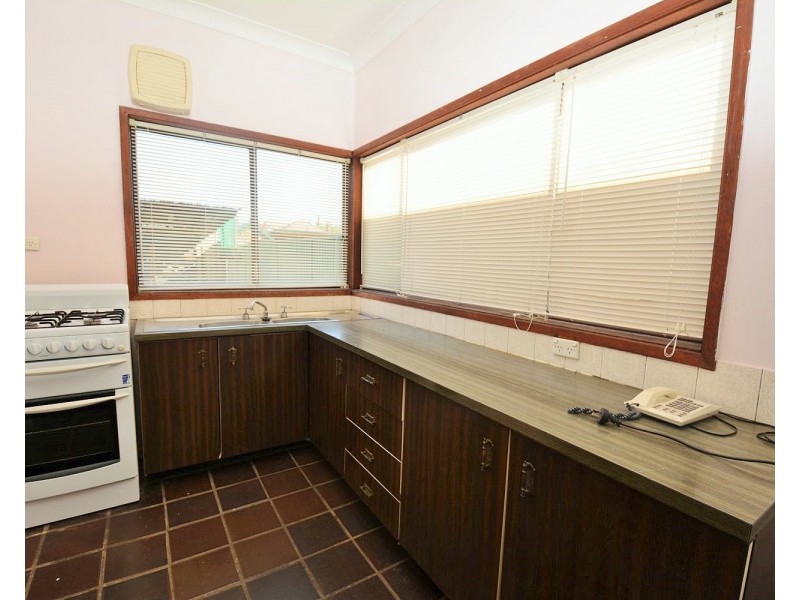 42 Laurence Street, Lithgow NSW 2790