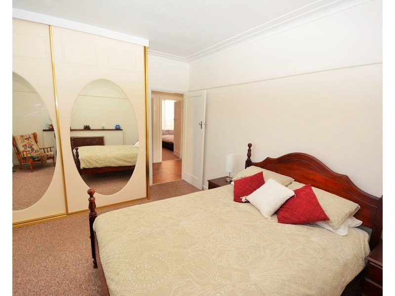 27 Lemnos Street, Lithgow NSW 2790