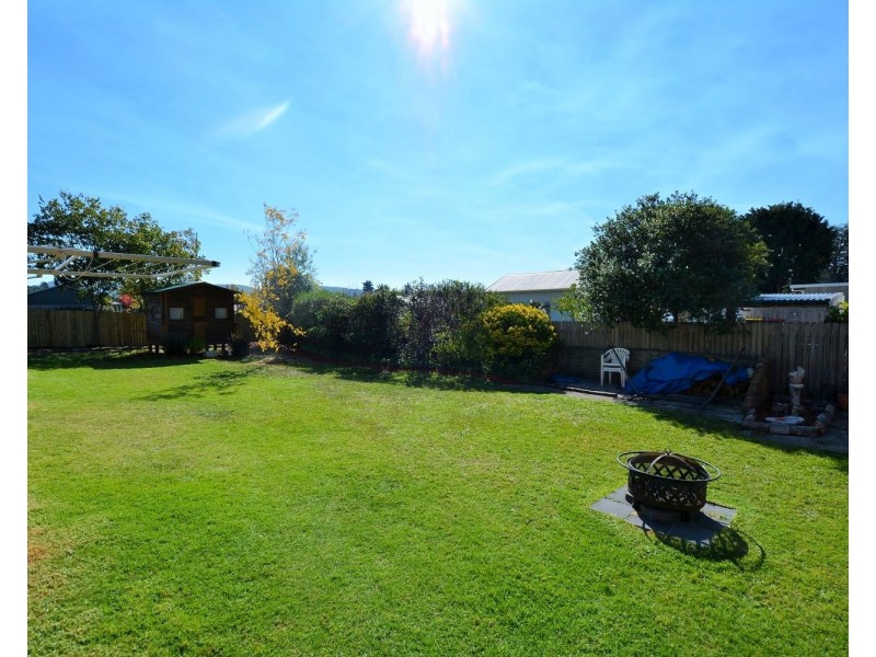 27 Lemnos Street, Lithgow NSW 2790