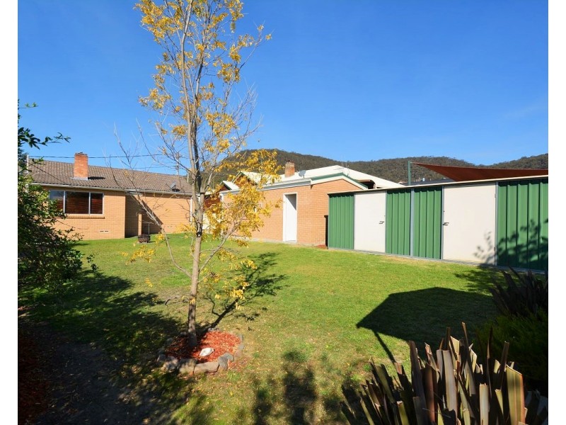 27 Lemnos Street, Lithgow NSW 2790
