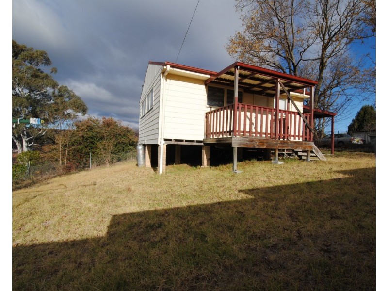 1/3 Paine Street, Portland NSW 2847