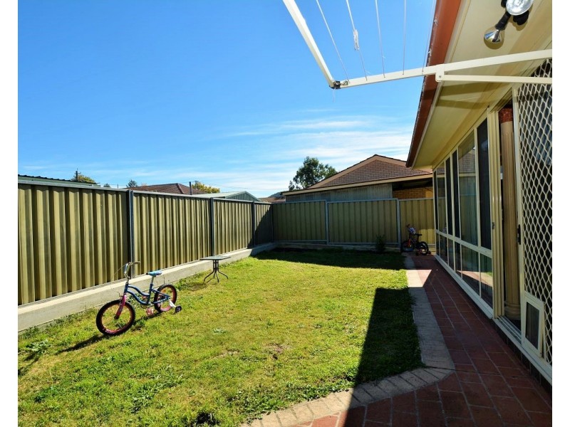 40 Enfield Avenue, Lithgow NSW 2790