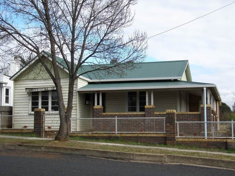 144 Taylor Street, Armidale NSW 2350
