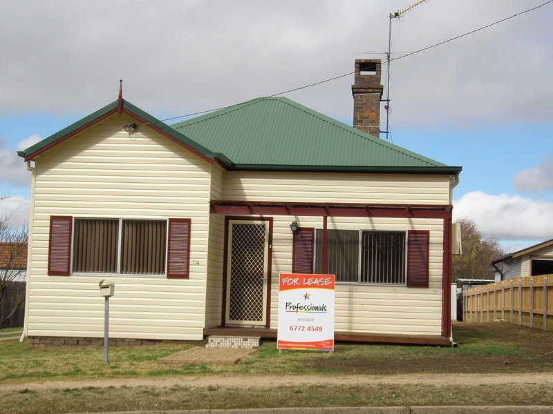 114 Erskine Street, Armidale NSW 2350