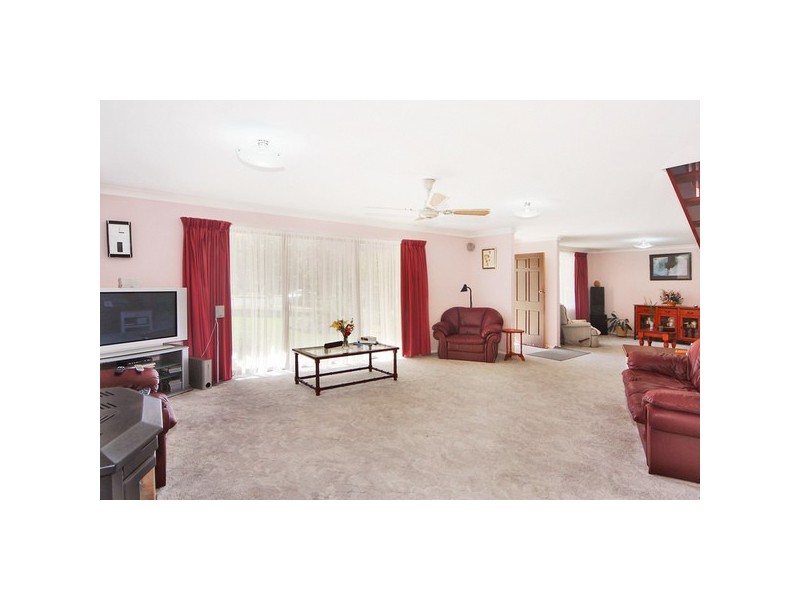 13 Hawthorne Close, Armidale NSW 2350