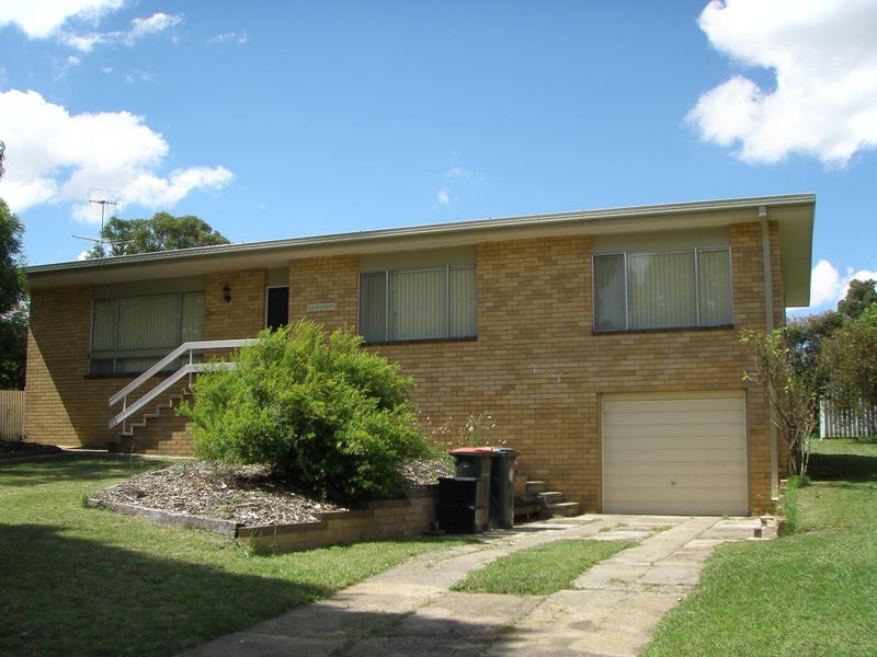 7 Werrina Crescent, Armidale NSW 2350
