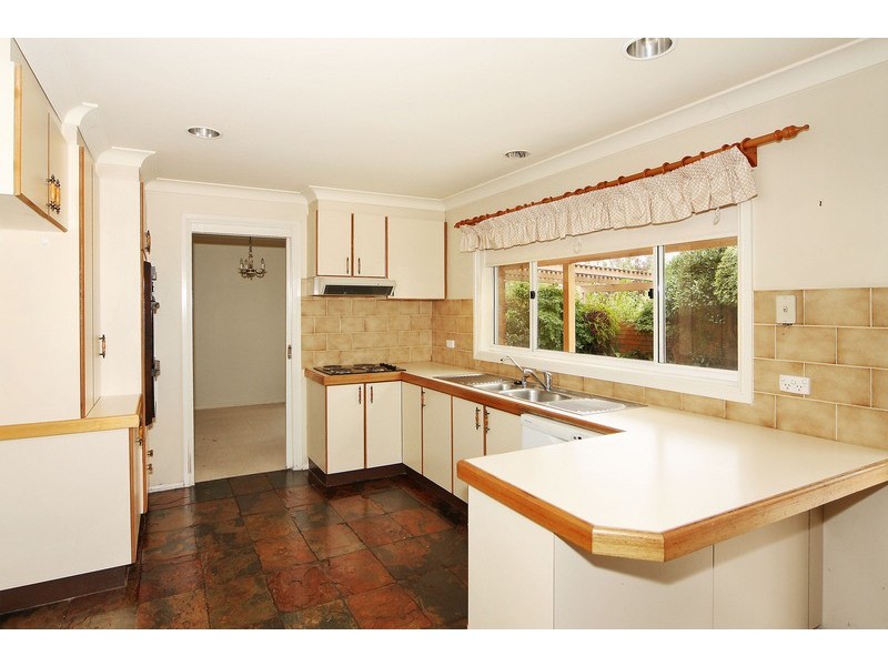 28 Campion Parade, Armidale NSW 2350