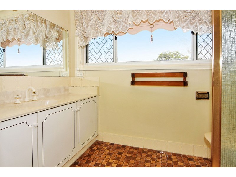 28 Campion Parade, Armidale NSW 2350