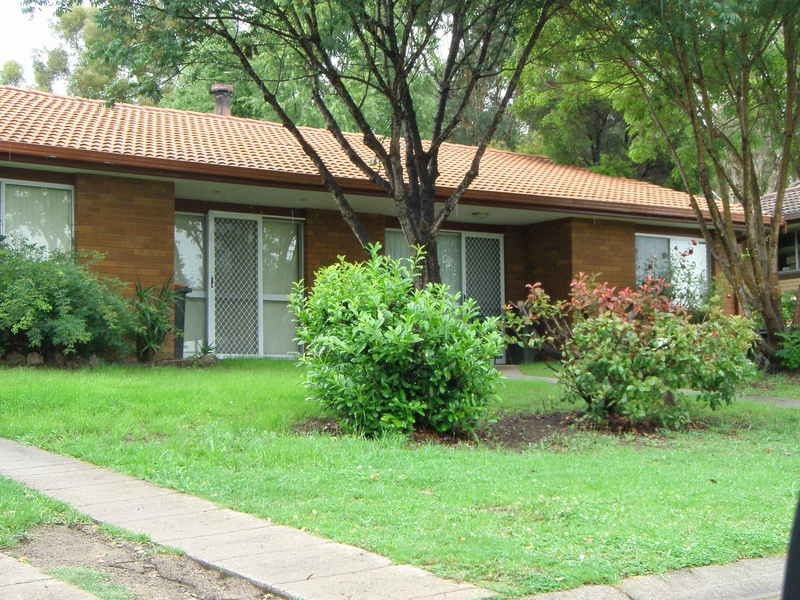 1/10 Moyes Street, Armidale NSW 2350