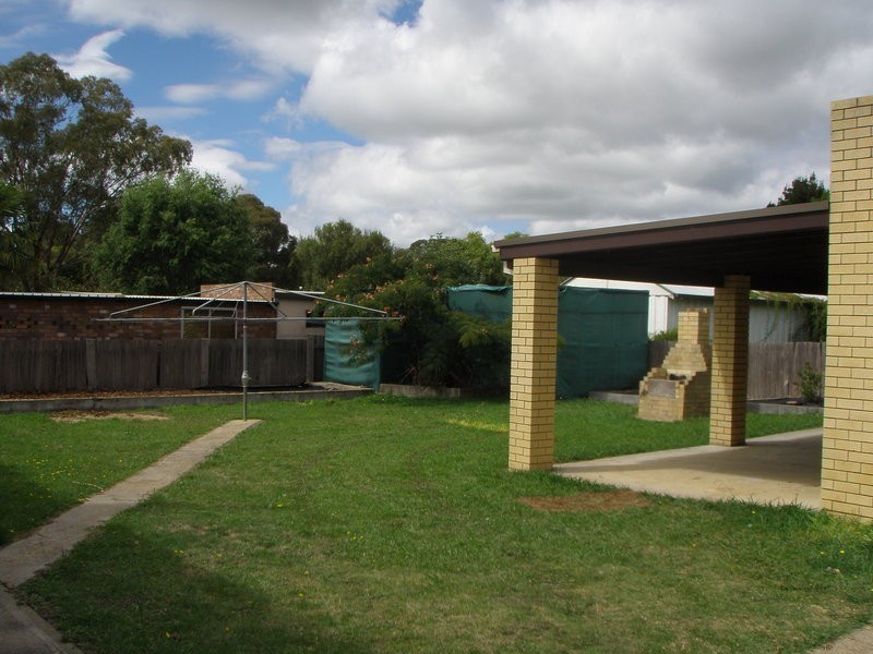12 Bowman Avenue, Armidale NSW 2350