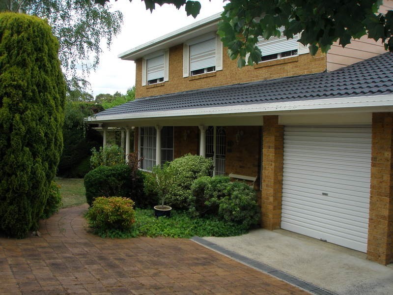 28 Campion Parade, Armidale NSW 2350