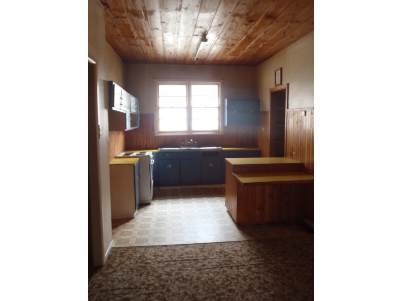 204 Rusden Street, Armidale NSW 2350