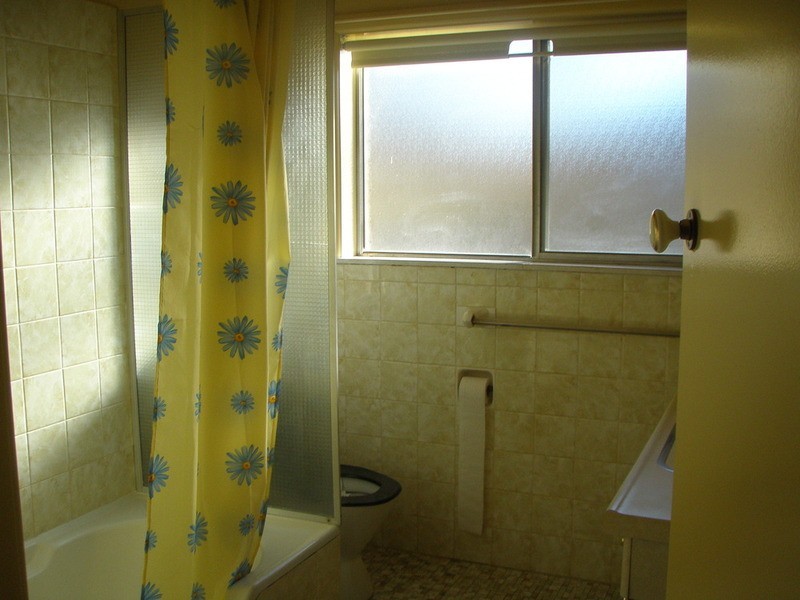 2/9 St Andrews Avenue, Armidale NSW 2350