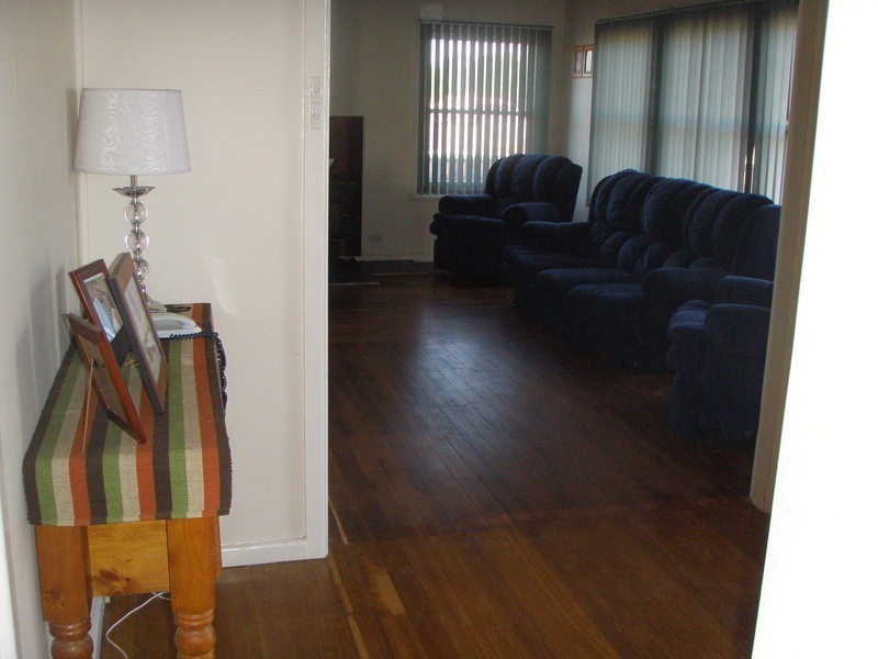 13 Coopers Lane, Uralla NSW 2358