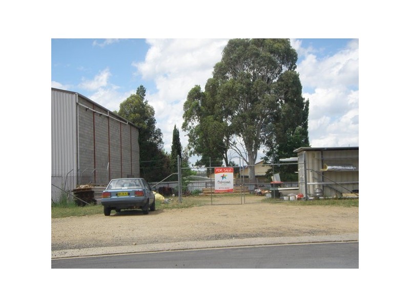 7 Drew Street, Armidale NSW 2350