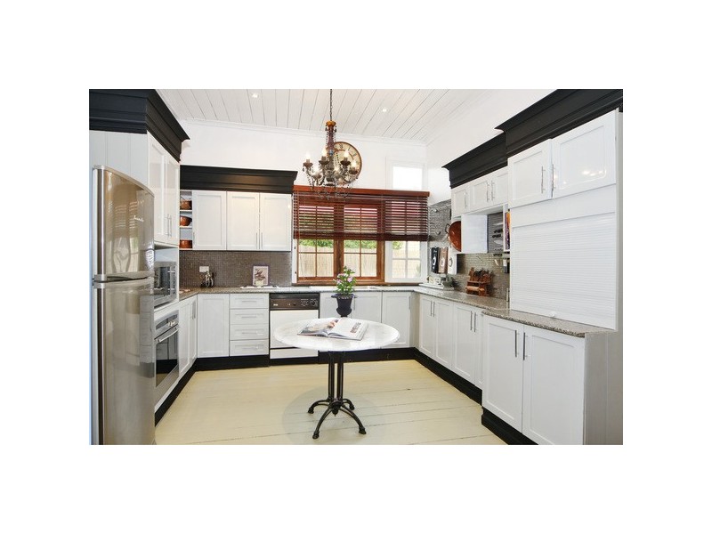 33 Claude Street, Armidale NSW 2350