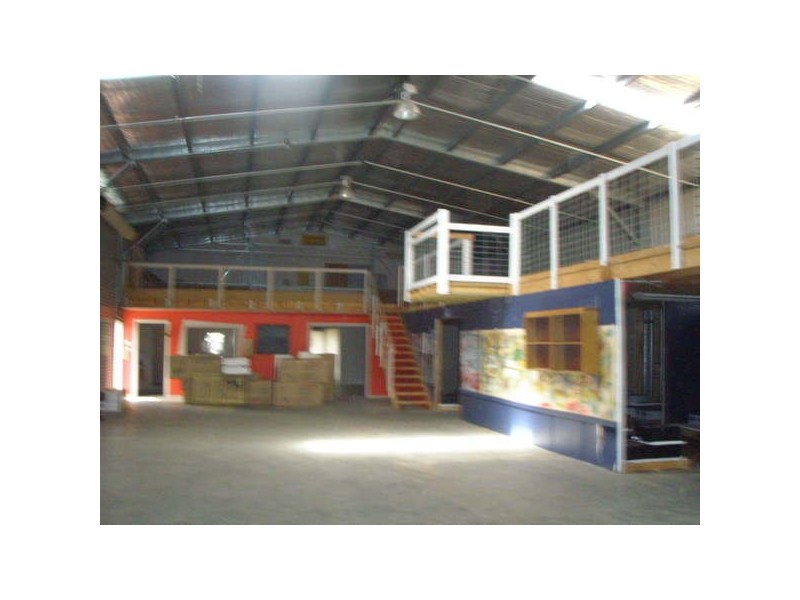 229 Mann Street, Armidale NSW 2350