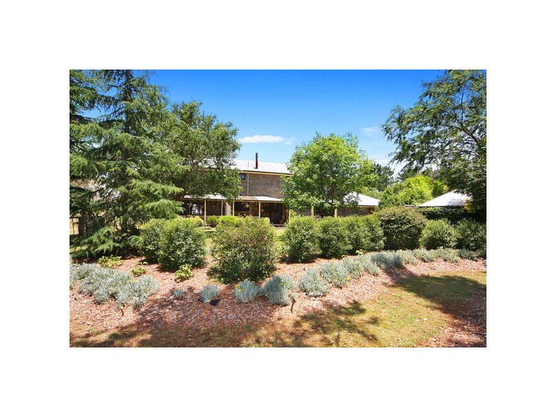 225 Simmons Road, Armidale NSW 2350