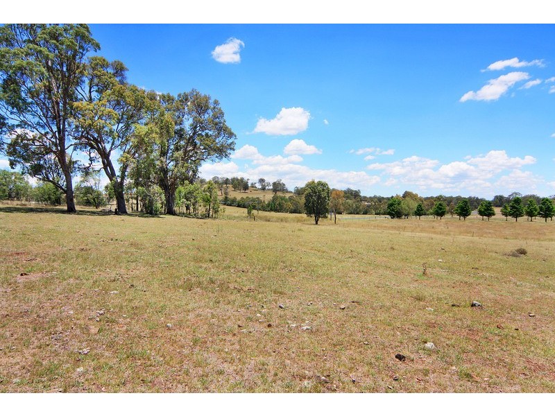 Invergowrie NSW 2350