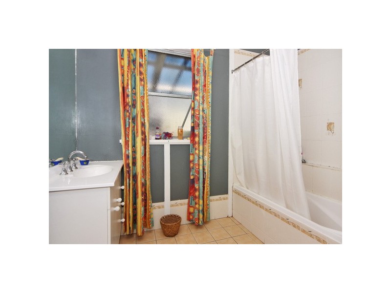 32 Enid Street, Armidale NSW 2350