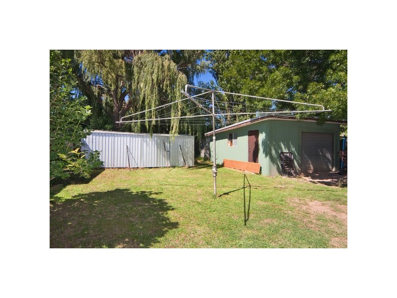 32 Enid Street, Armidale NSW 2350