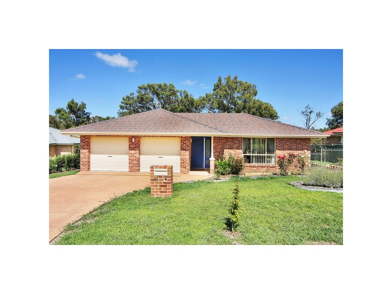 43 Norris Drive, Armidale NSW 2350