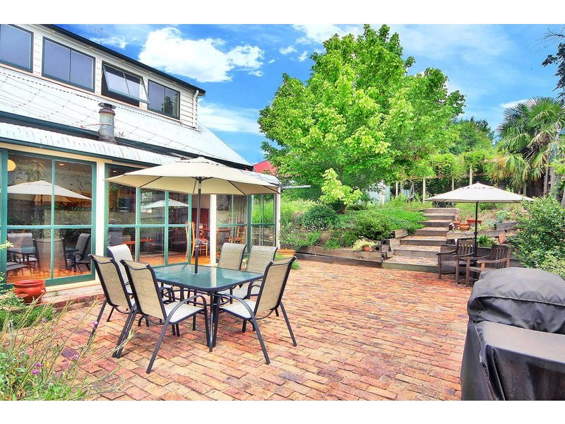 60 Faulkner Street, Armidale NSW 2350
