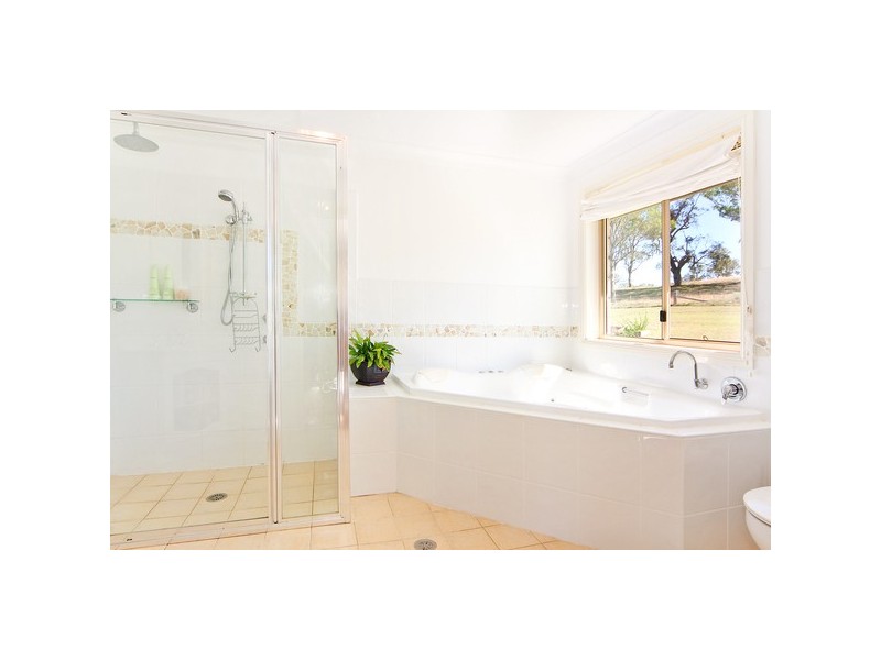 884 Boorolong Road, Armidale NSW 2350