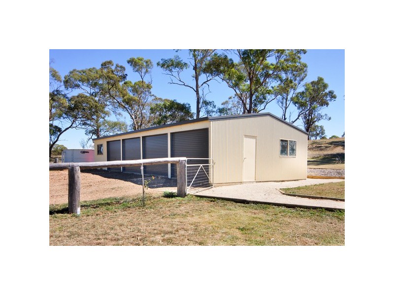 884 Boorolong Road, Armidale NSW 2350
