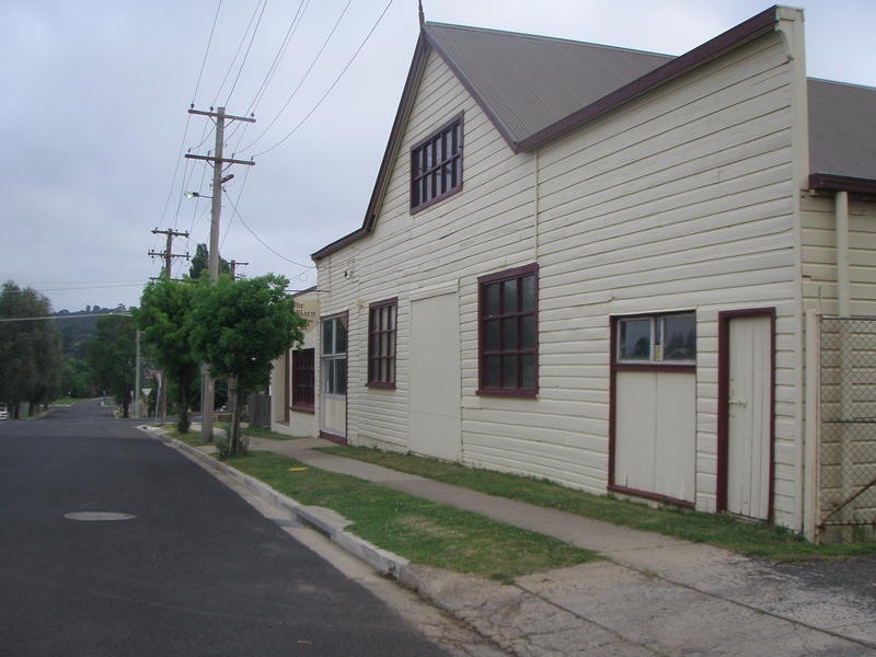 121-123 Allingham Street, Armidale NSW 2350