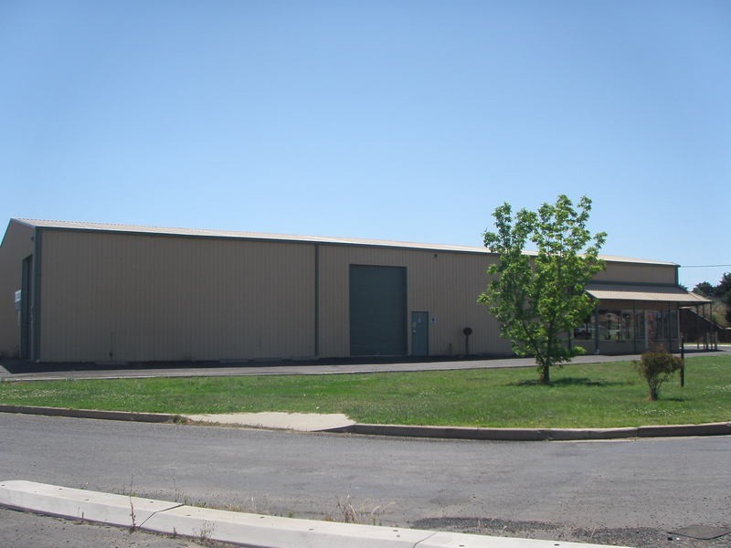 1 Drew Street, Armidale NSW 2350