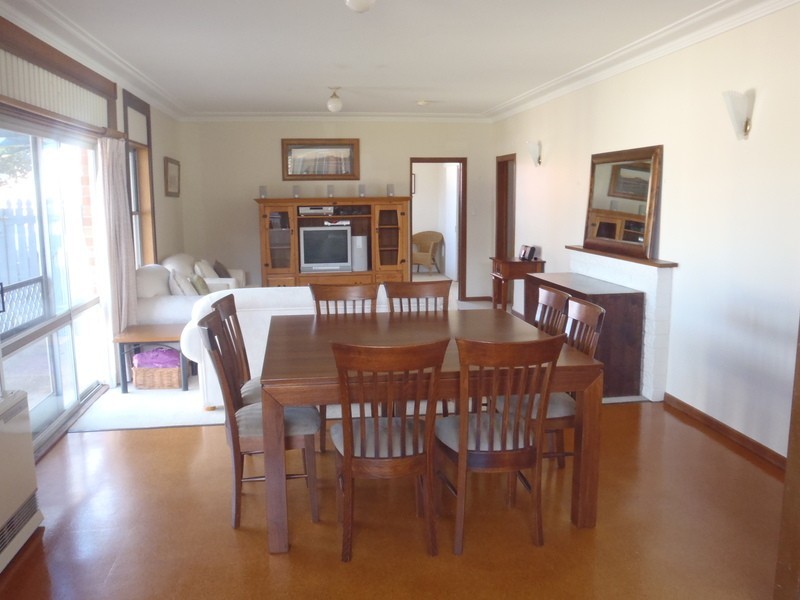 3 Drummond Avenue, Armidale NSW 2350