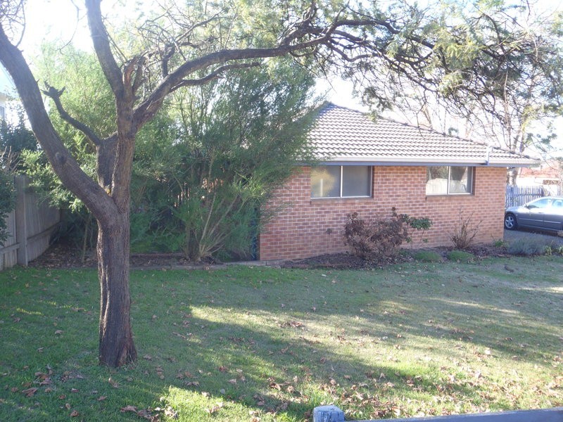 3 Drummond Avenue, Armidale NSW 2350