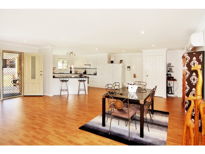 16 Amber Close, Armidale NSW 2350