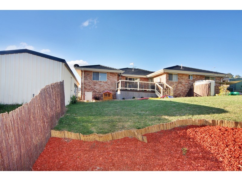 16 Amber Close, Armidale NSW 2350