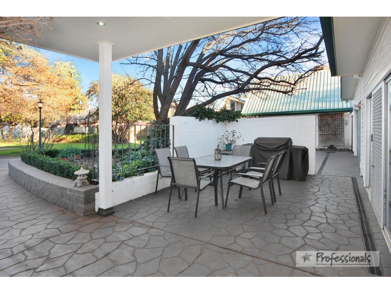 30 Garibaldi Street, Armidale NSW 2350