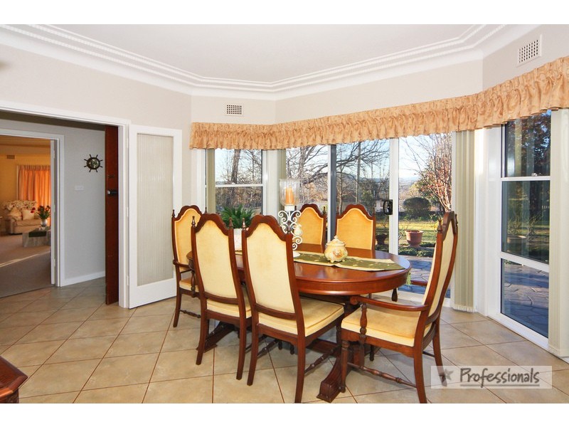 30 Garibaldi Street, Armidale NSW 2350