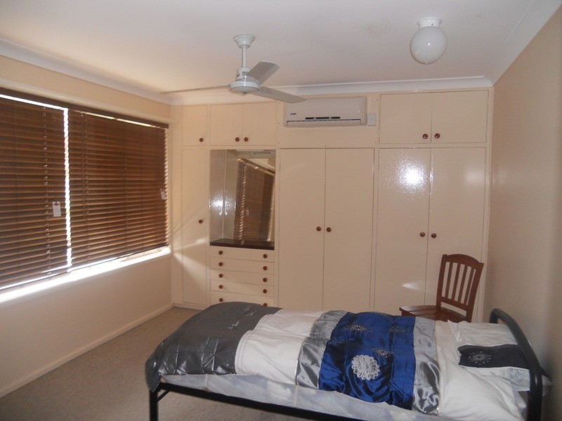 8 Carey Avenue, Armidale NSW 2350