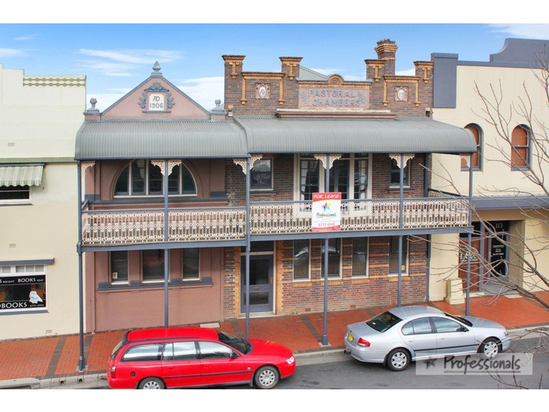 111 Faulkner Street, Armidale NSW 2350