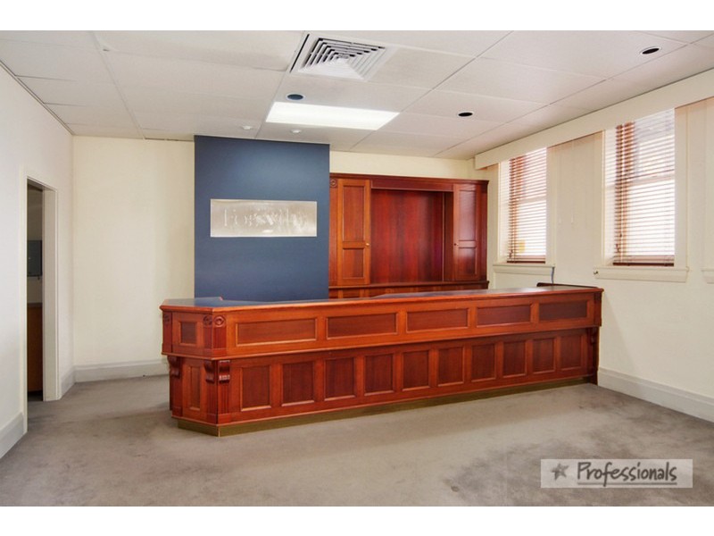 111 Faulkner Street, Armidale NSW 2350