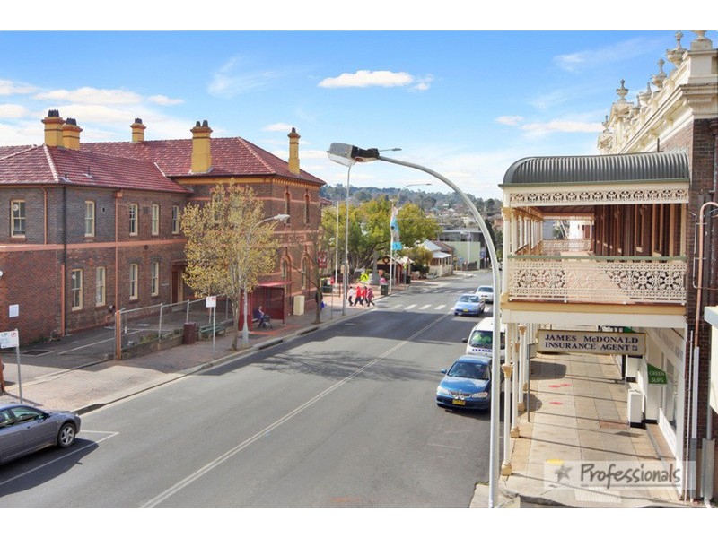 111 Faulkner Street, Armidale NSW 2350