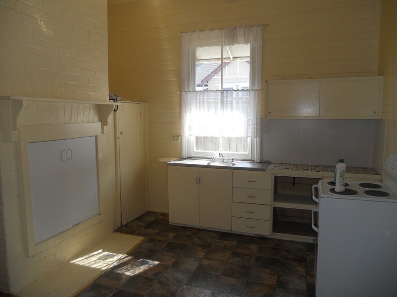 221 Rusden Street, Armidale NSW 2350