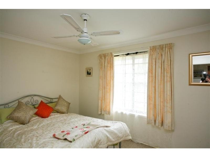 2/27 Murray Avenue, Armidale NSW 2350