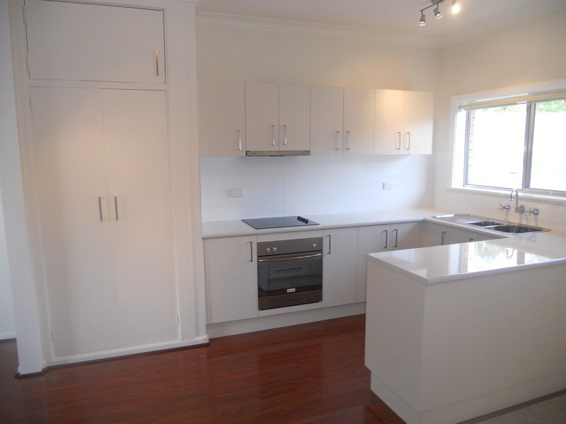 2/9 St Andrews Avenue, Armidale NSW 2350