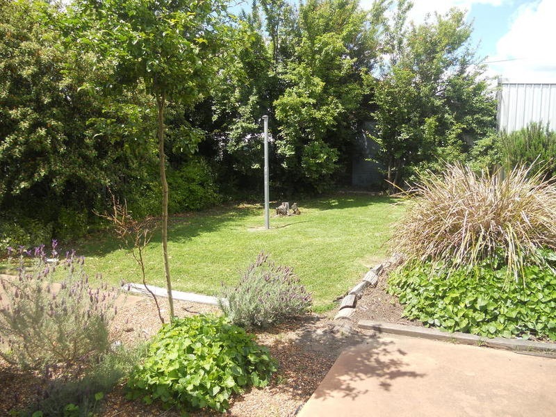 1/220 Rusden Street, Armidale NSW 2350